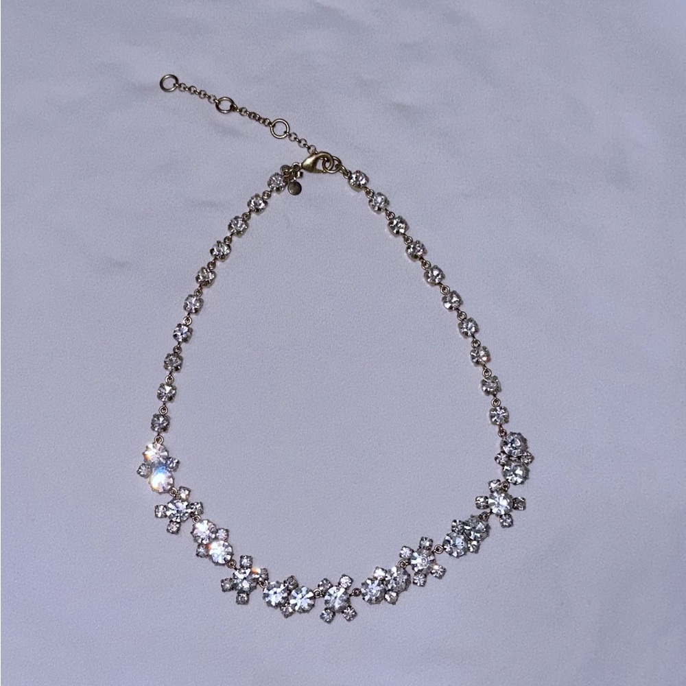 Banana republic necklace